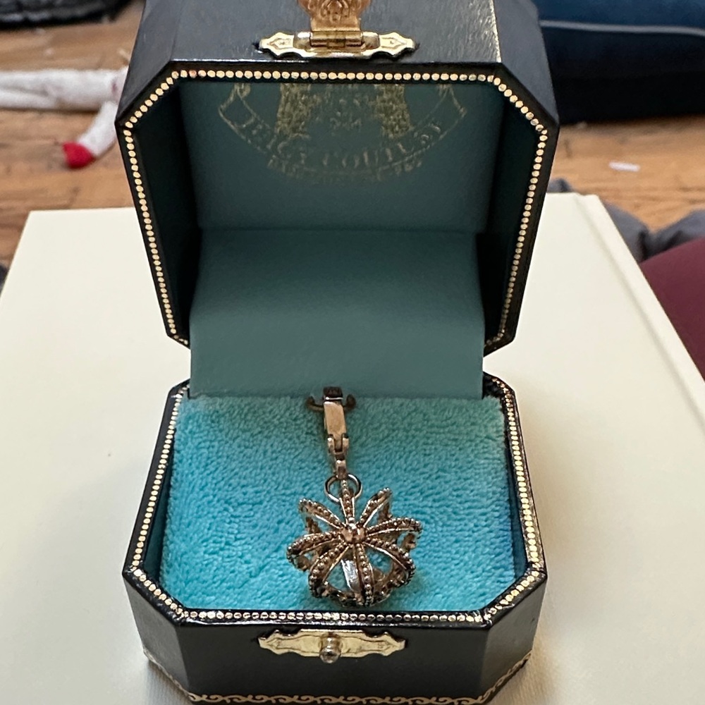 Juicy Couture Silver Crown charm